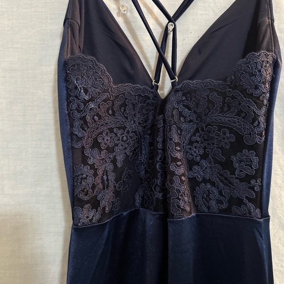 Navy blue floor length ball gown - Picture 3 of 6